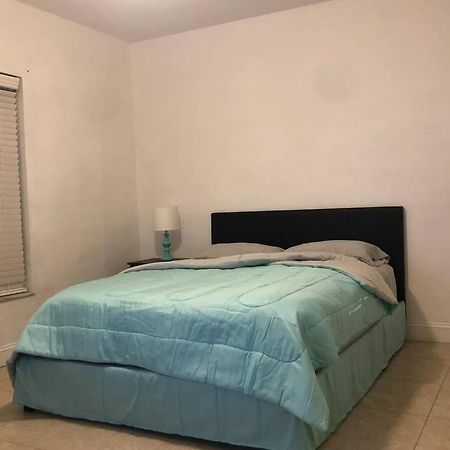 Miami Guest Suite By Airport エクステリア 写真